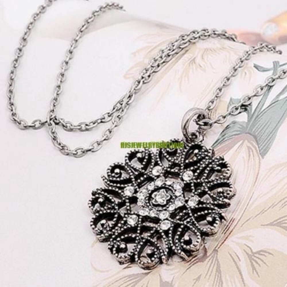 Gunmetal filigree necklace